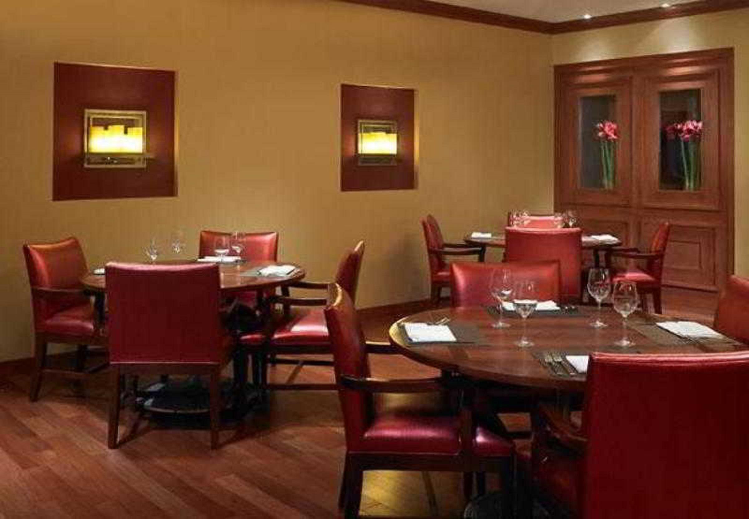 Wyndham Cleveland Airport Otel Dış mekan fotoğraf