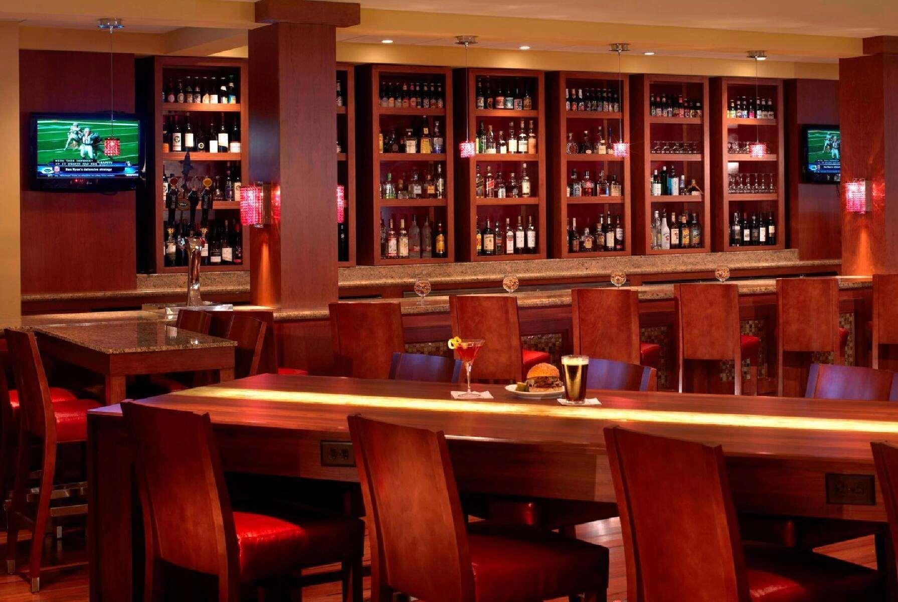 Wyndham Cleveland Airport Otel Dış mekan fotoğraf