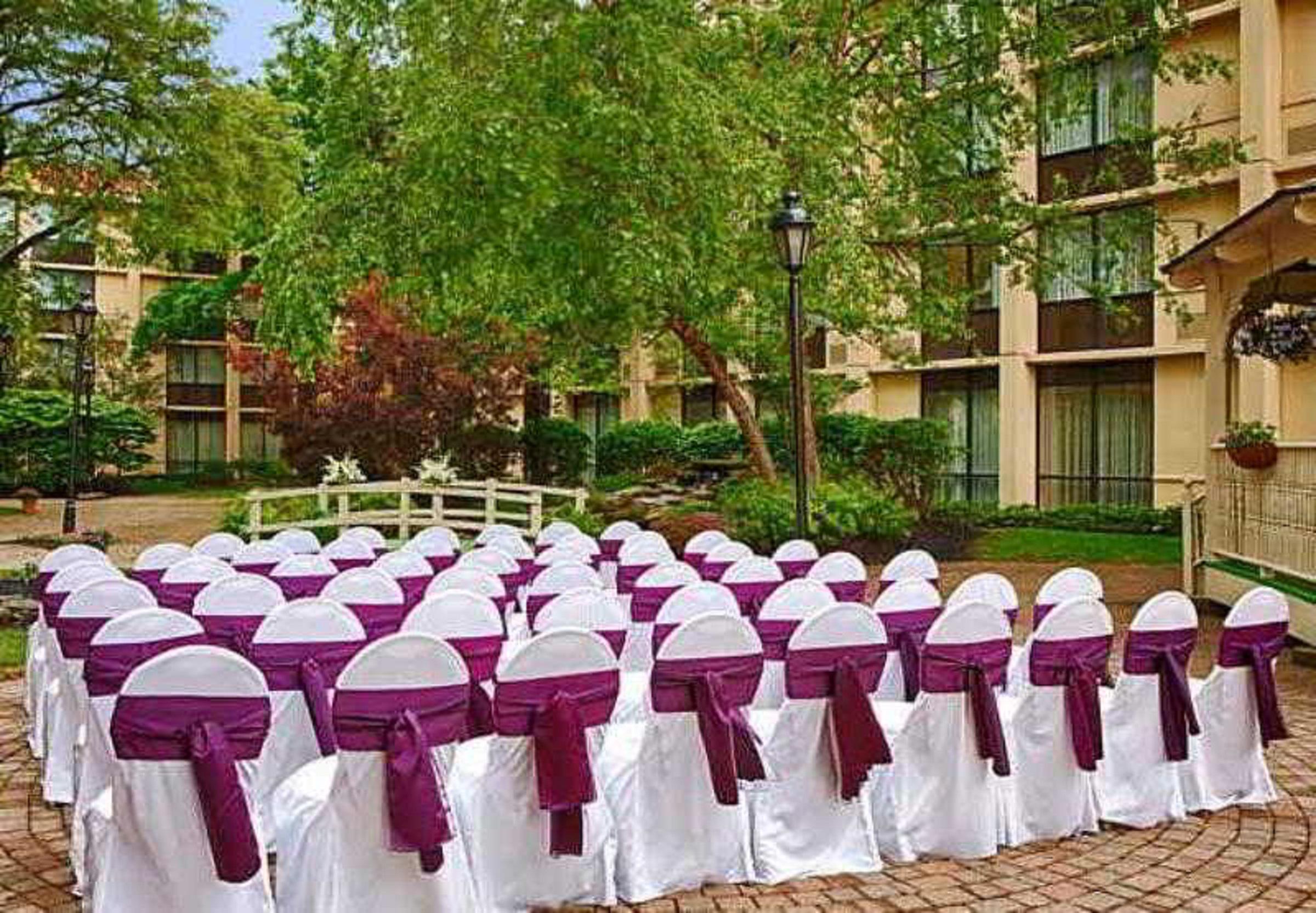 Wyndham Cleveland Airport Otel Dış mekan fotoğraf