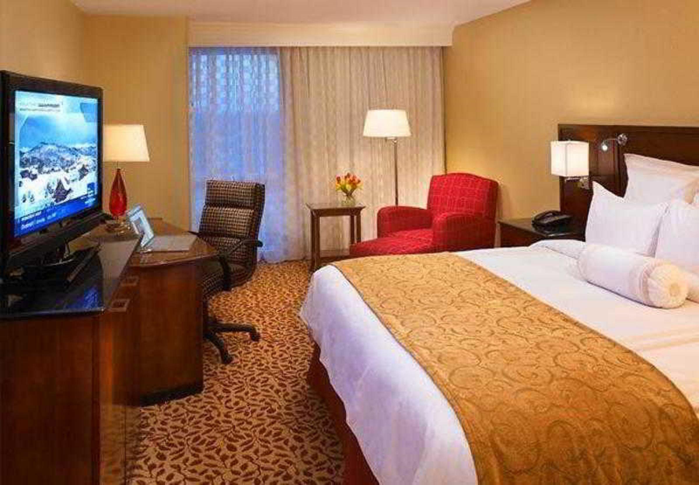 Wyndham Cleveland Airport Otel Dış mekan fotoğraf