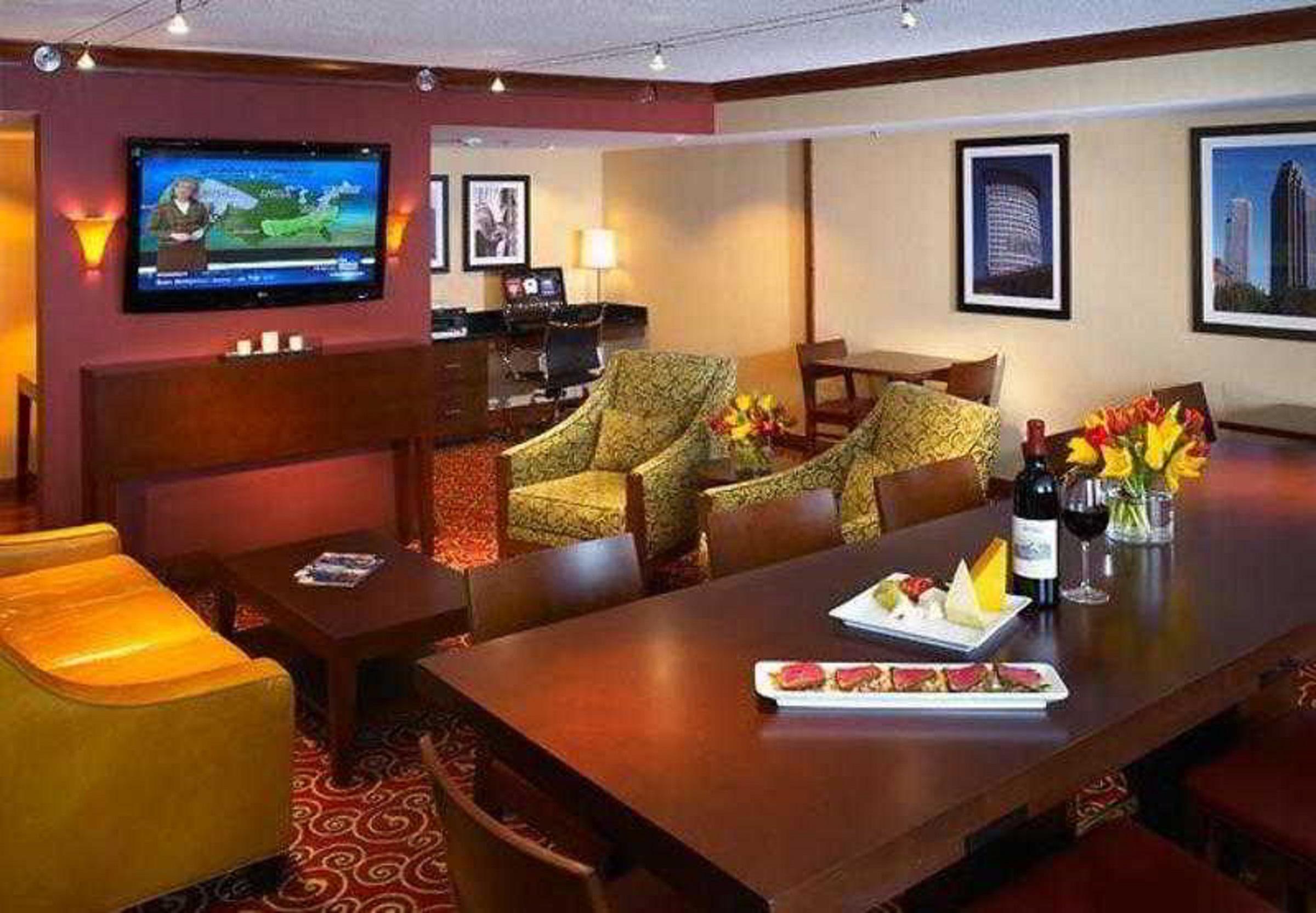 Wyndham Cleveland Airport Otel İç mekan fotoğraf