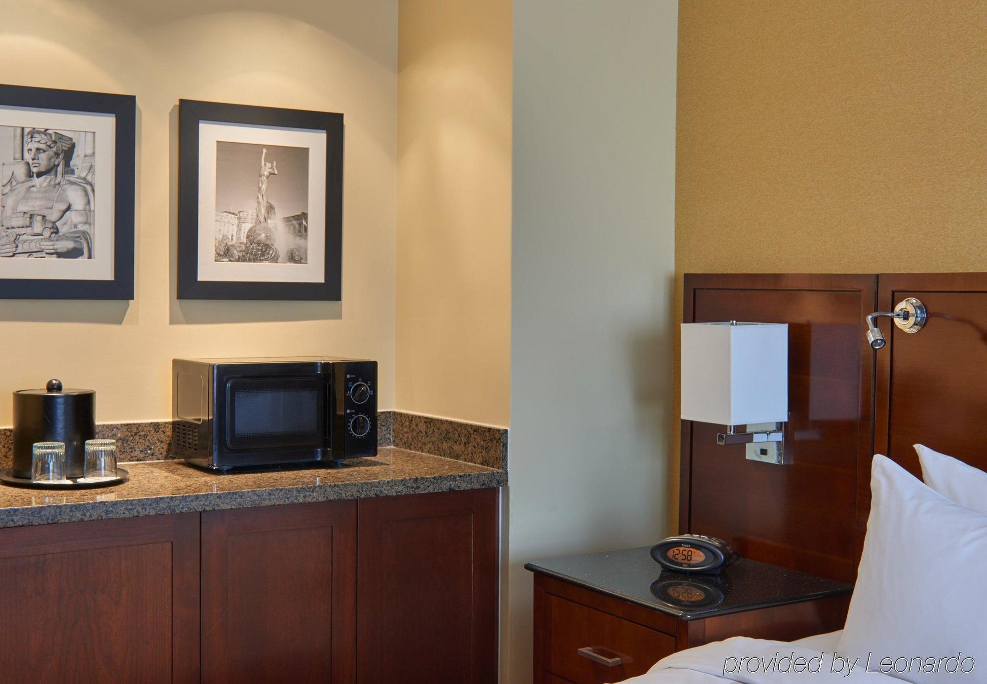 Wyndham Cleveland Airport Otel Dış mekan fotoğraf