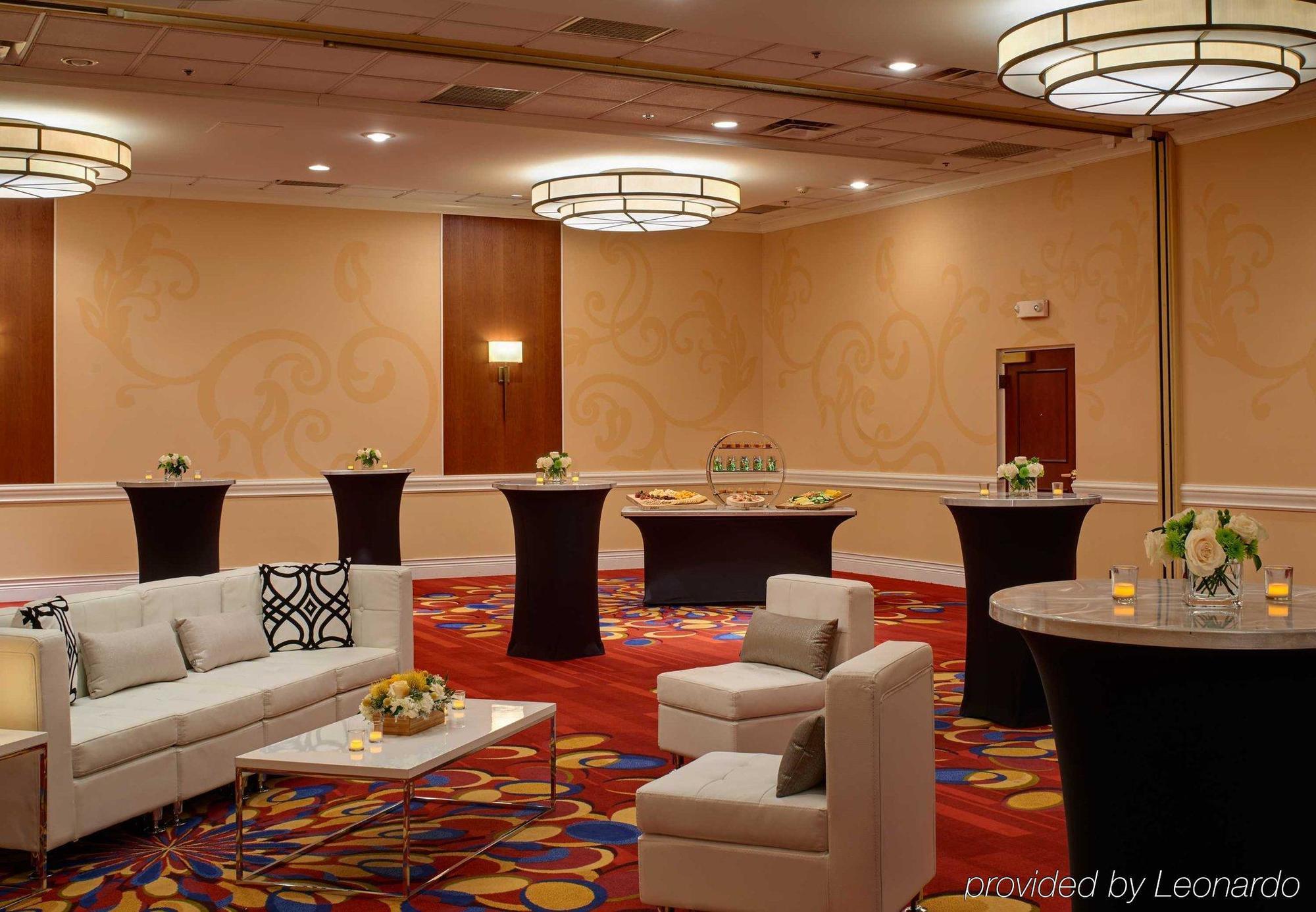 Wyndham Cleveland Airport Otel Dış mekan fotoğraf