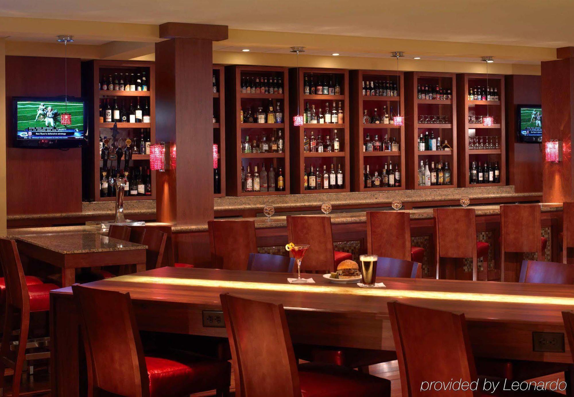 Wyndham Cleveland Airport Otel Dış mekan fotoğraf