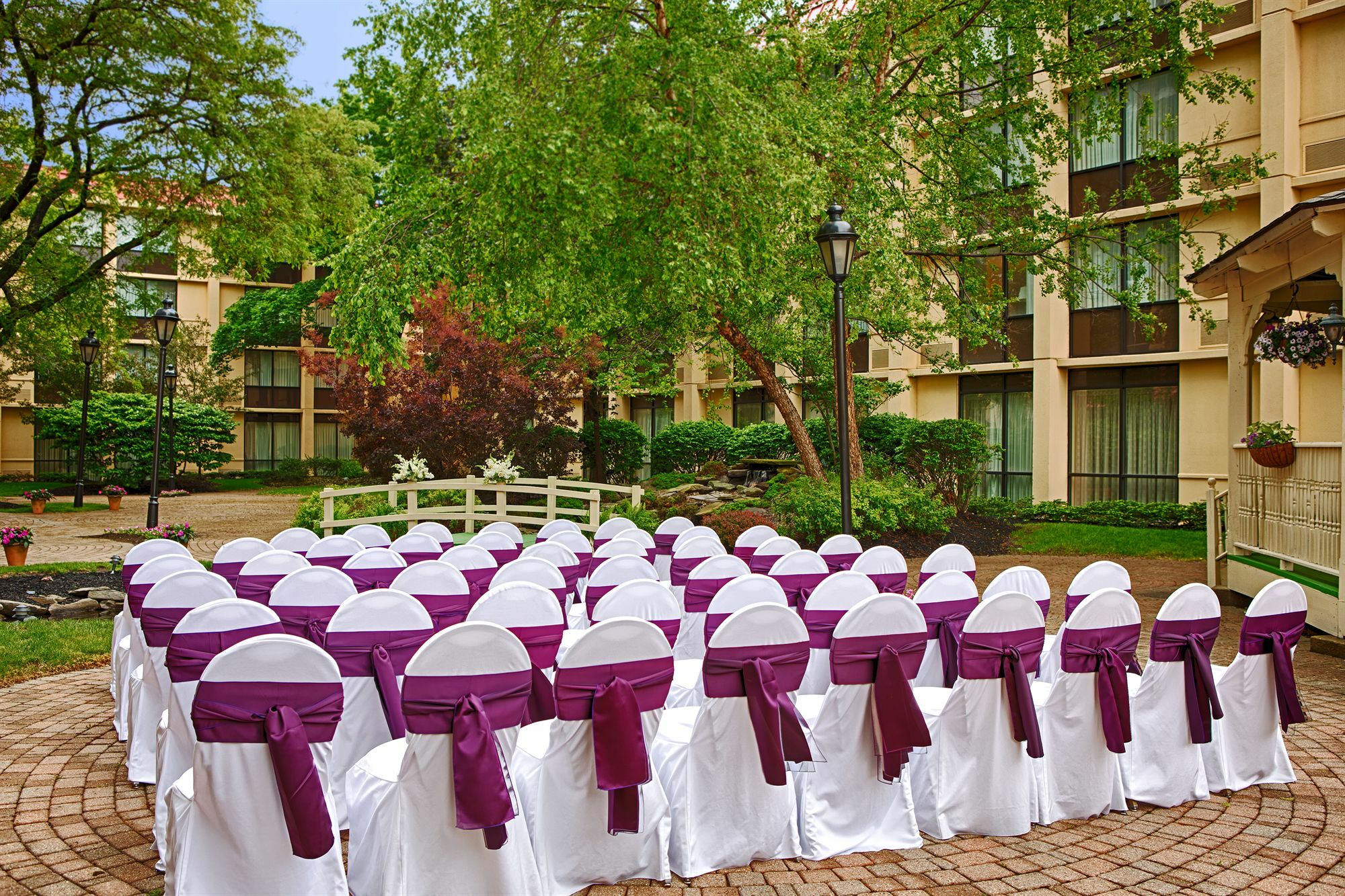 Wyndham Cleveland Airport Otel Dış mekan fotoğraf