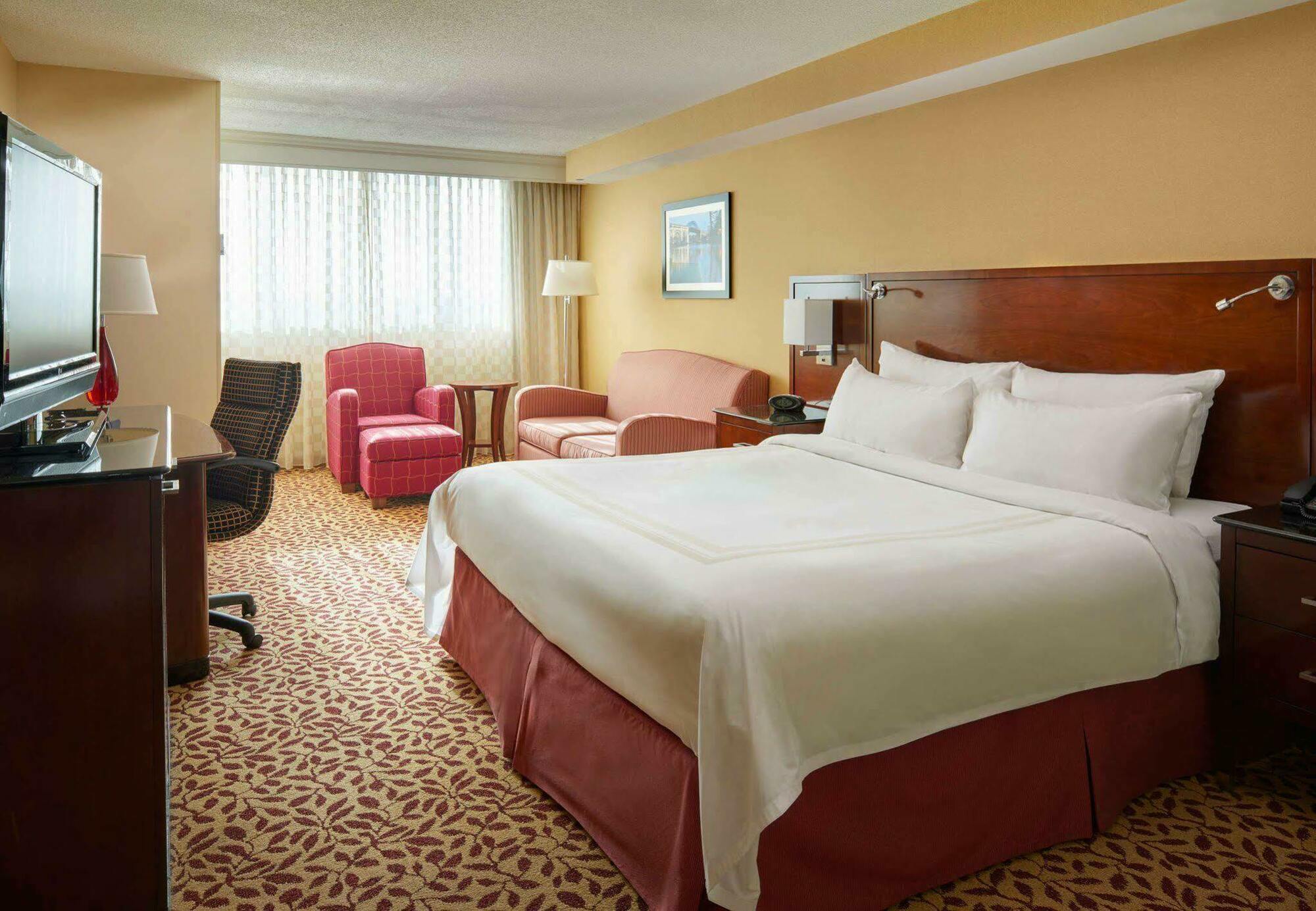 Wyndham Cleveland Airport Otel Dış mekan fotoğraf